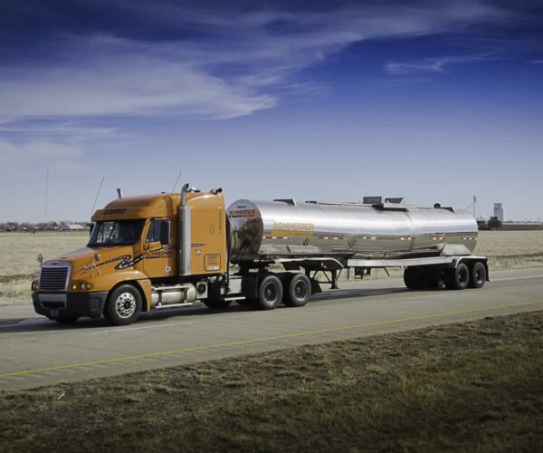 Oil and gas industry ramps up trucker demand