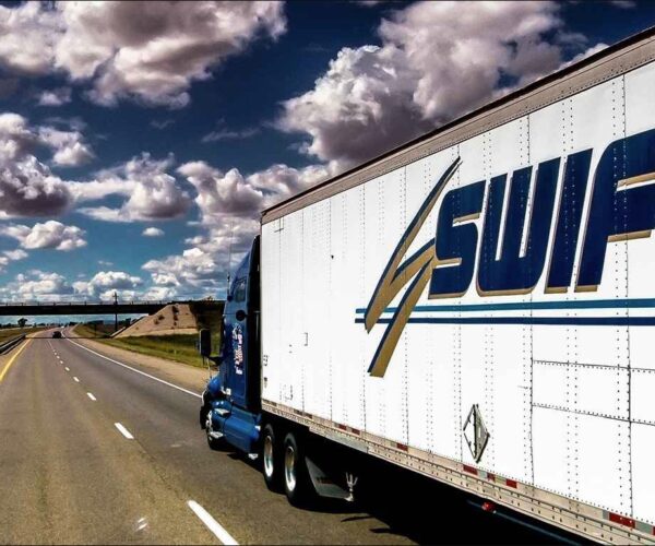 $7.4M Jury Verdict In Crash Caused By Knight/Swift Truck Driver